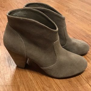 🔥Steve Madden booties🔥